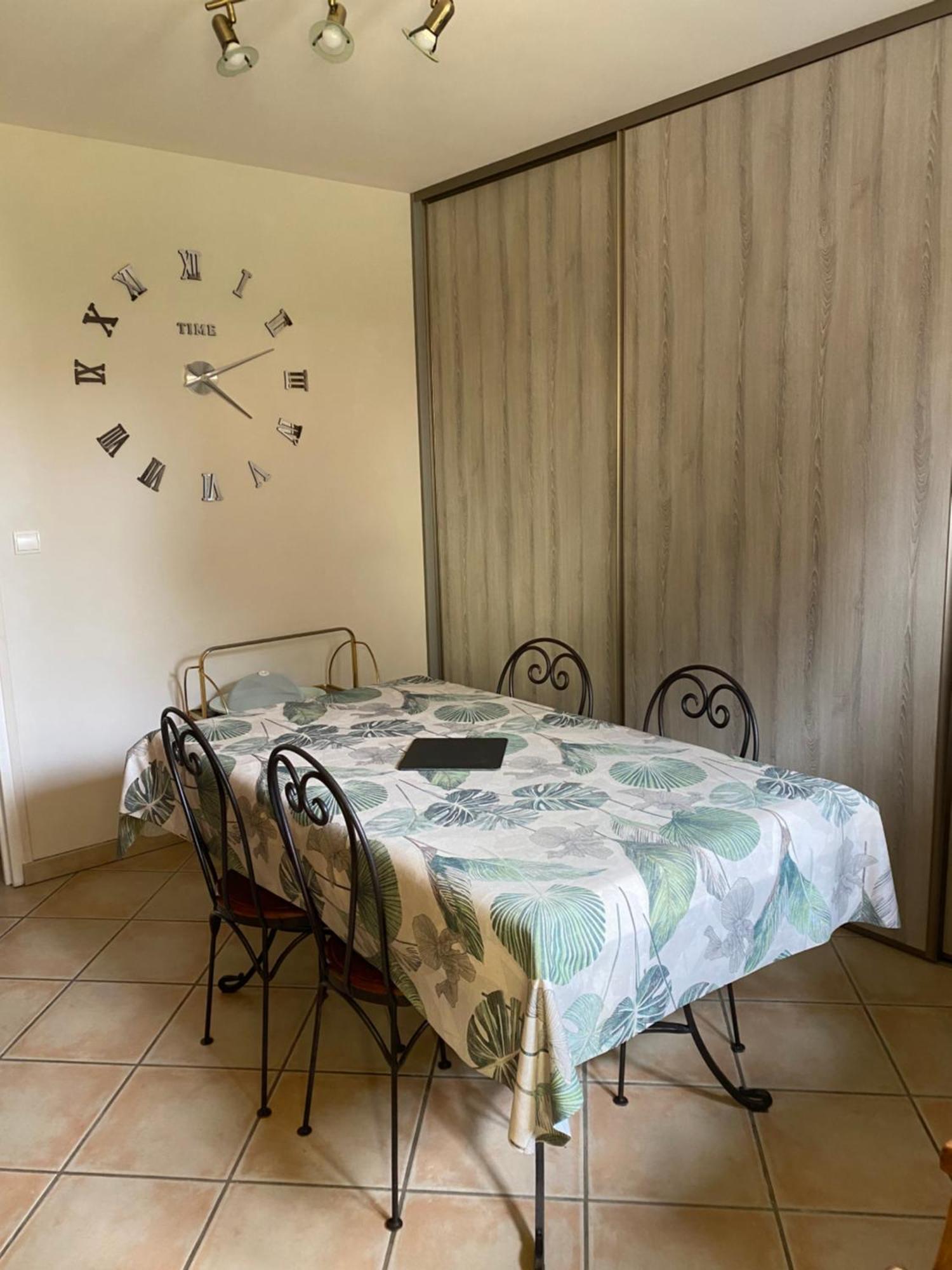 Maison D'Izier Zewnętrze zdjęcie